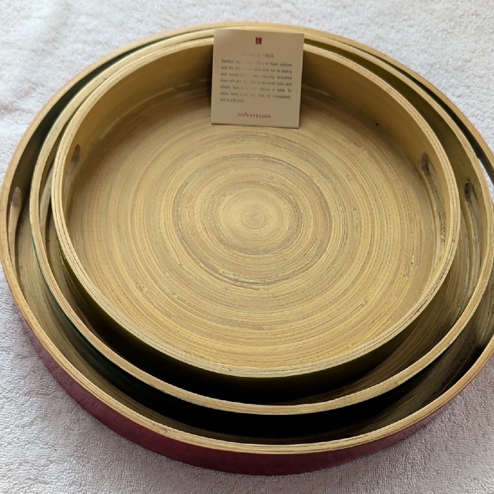Red Envelope: Set of three nesting bamboo serving trays